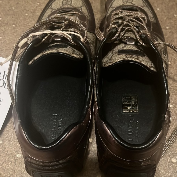 Vintage Gucci Sneakers - Picture 6 of 8